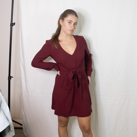 Avec Les Filles Anthropologie Burgundy V dress - Picture 1 of 7